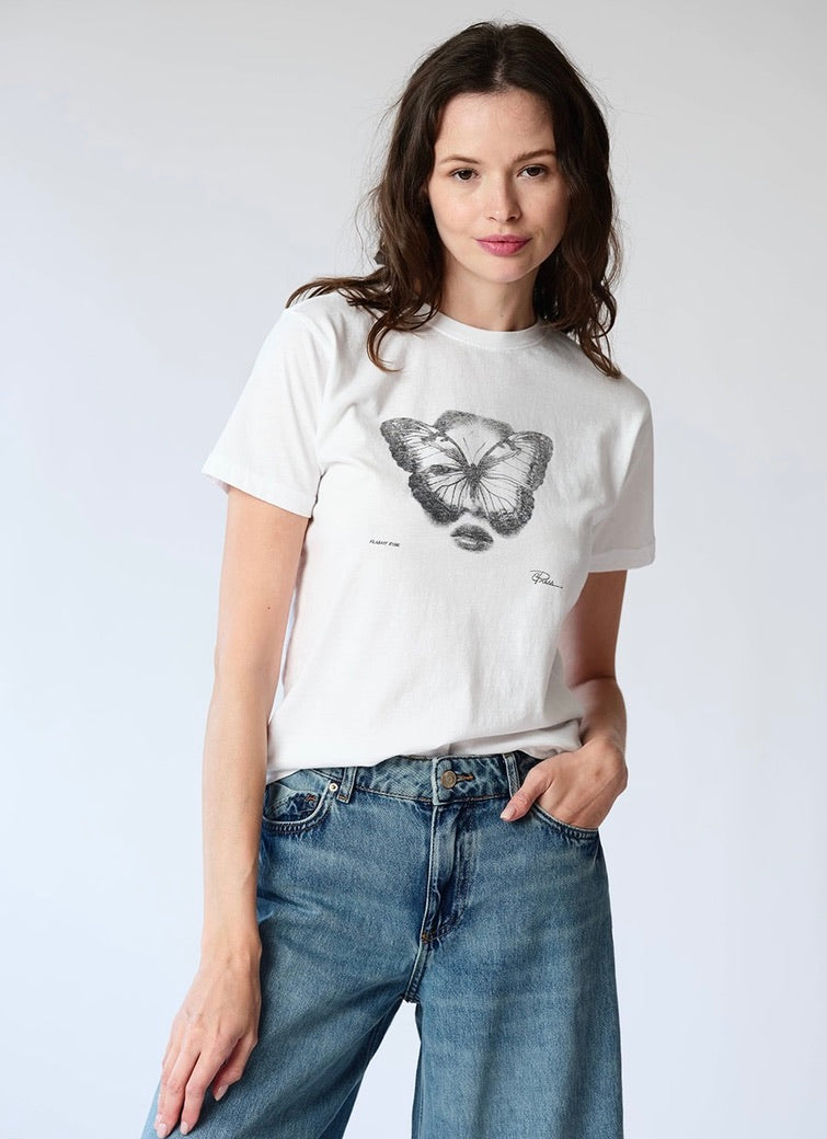 FLIGHT RISK MUSHIE TEE