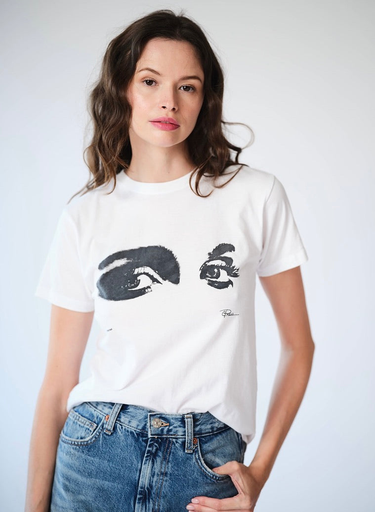 PEEKING MUSHIE TEE