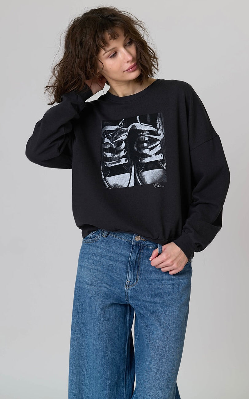 TIED UP COZY SWEATSHIRT