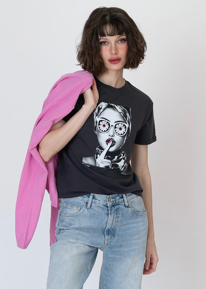 FLOWER CHILD MUSHIE TEE