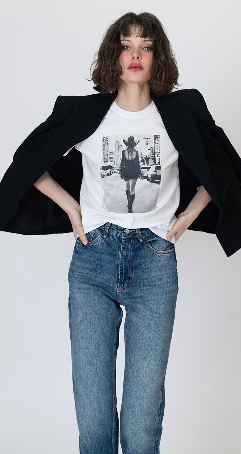LOST IN THE CITY MUSHIE TEE