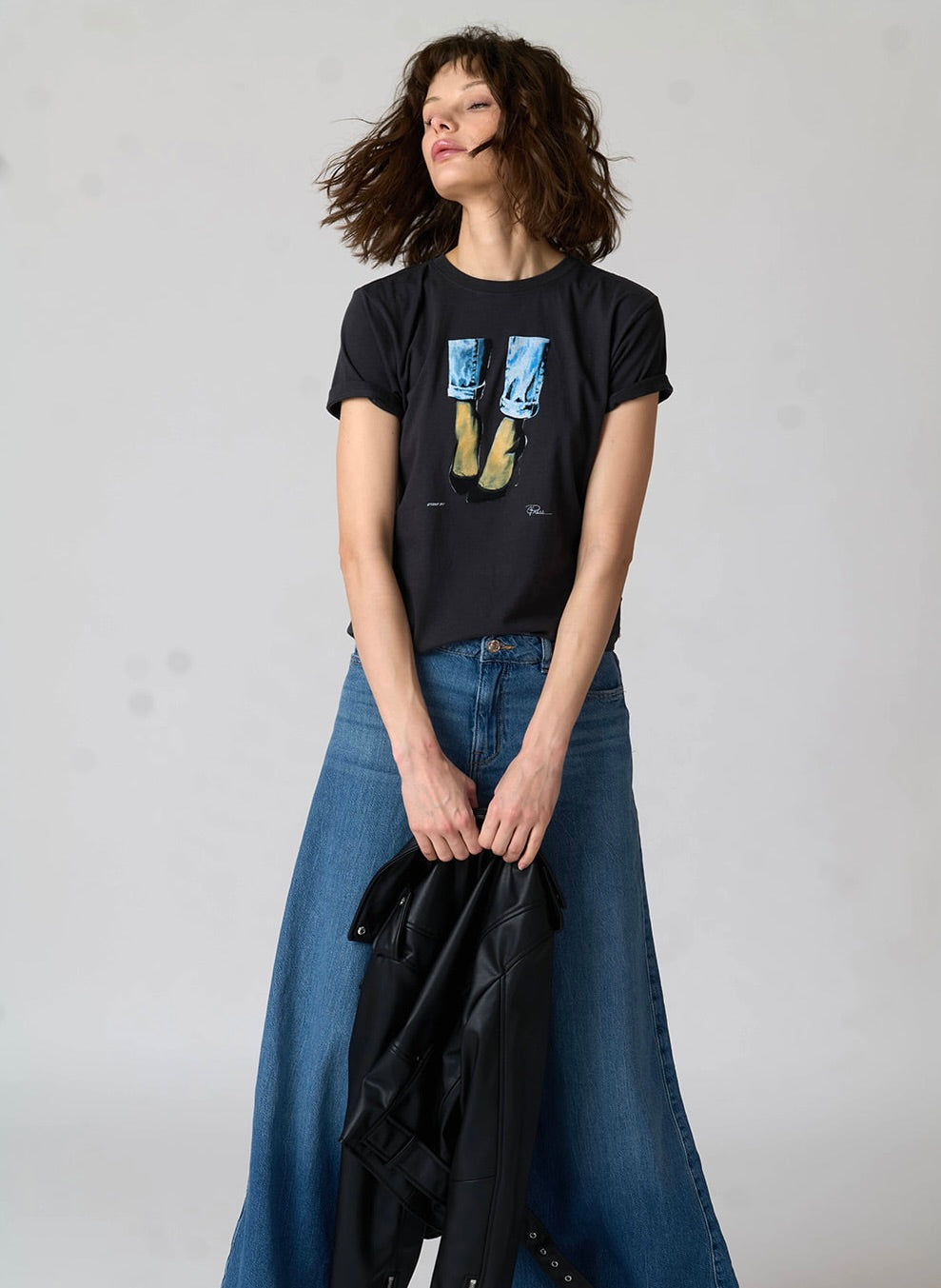 STAND BY MUSHIE TEE