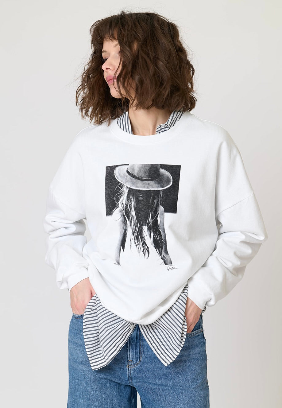 BECOMING COZY SWEATSHIRT