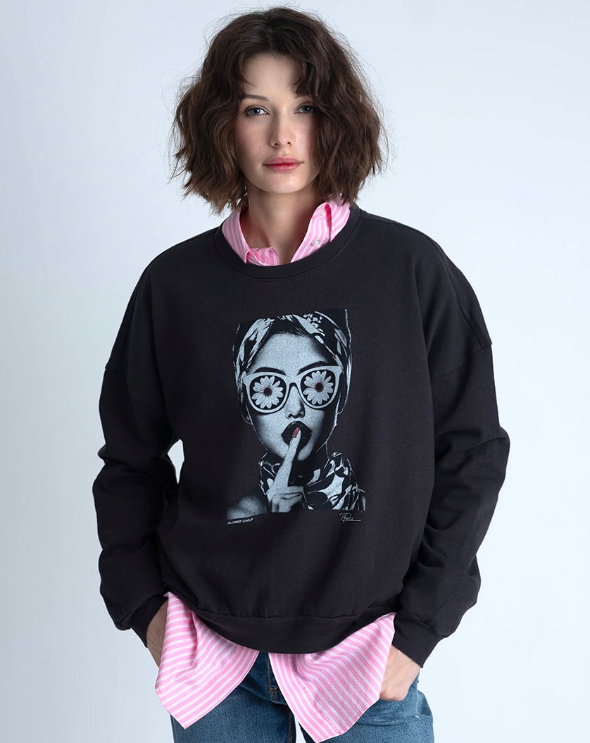 FLOWER CHILD COZY SWEATSHIRT