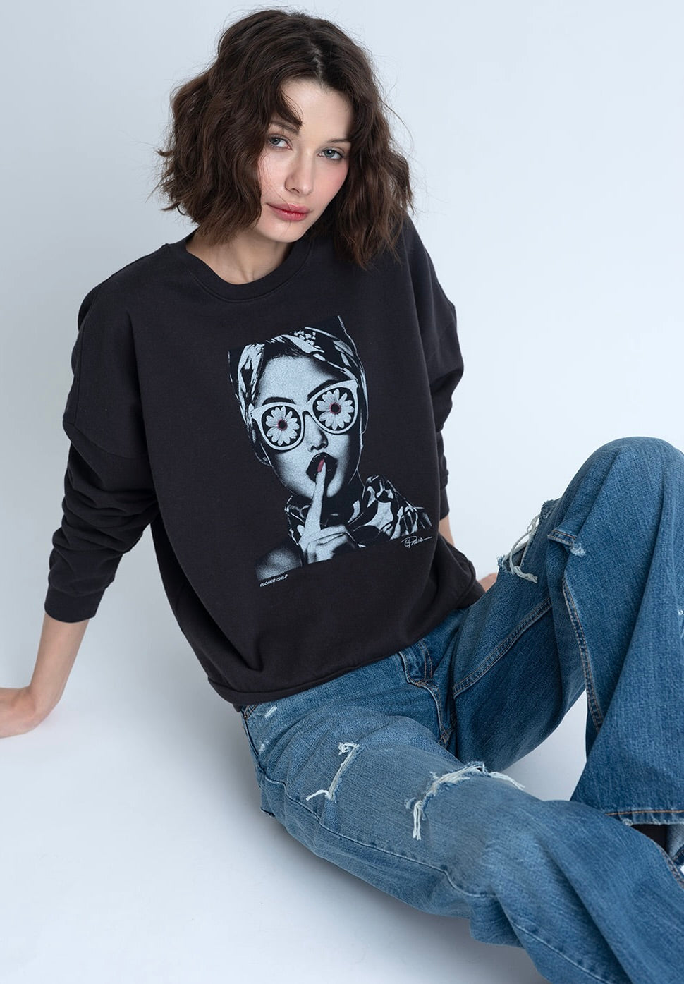 FLOWER CHILD COZY SWEATSHIRT