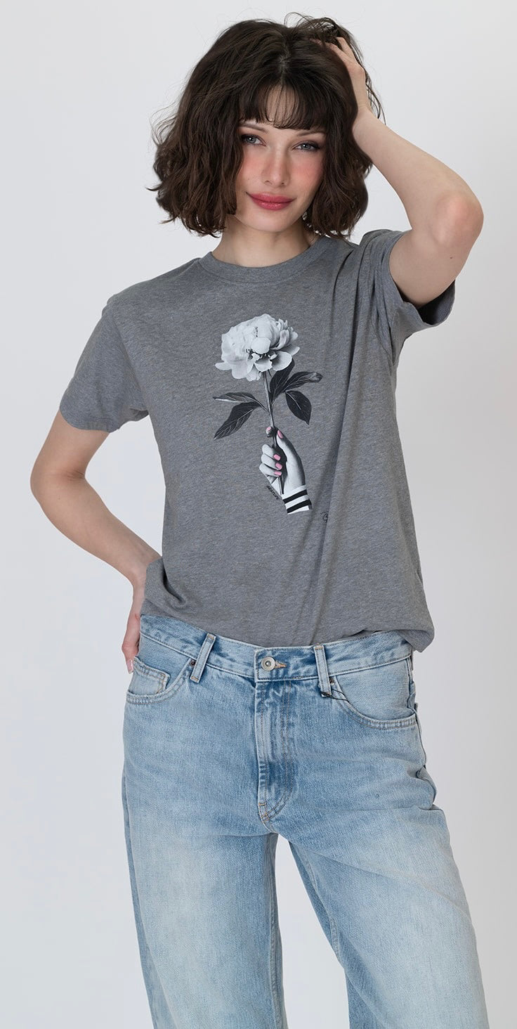 GESTURE MUSHIE TEE