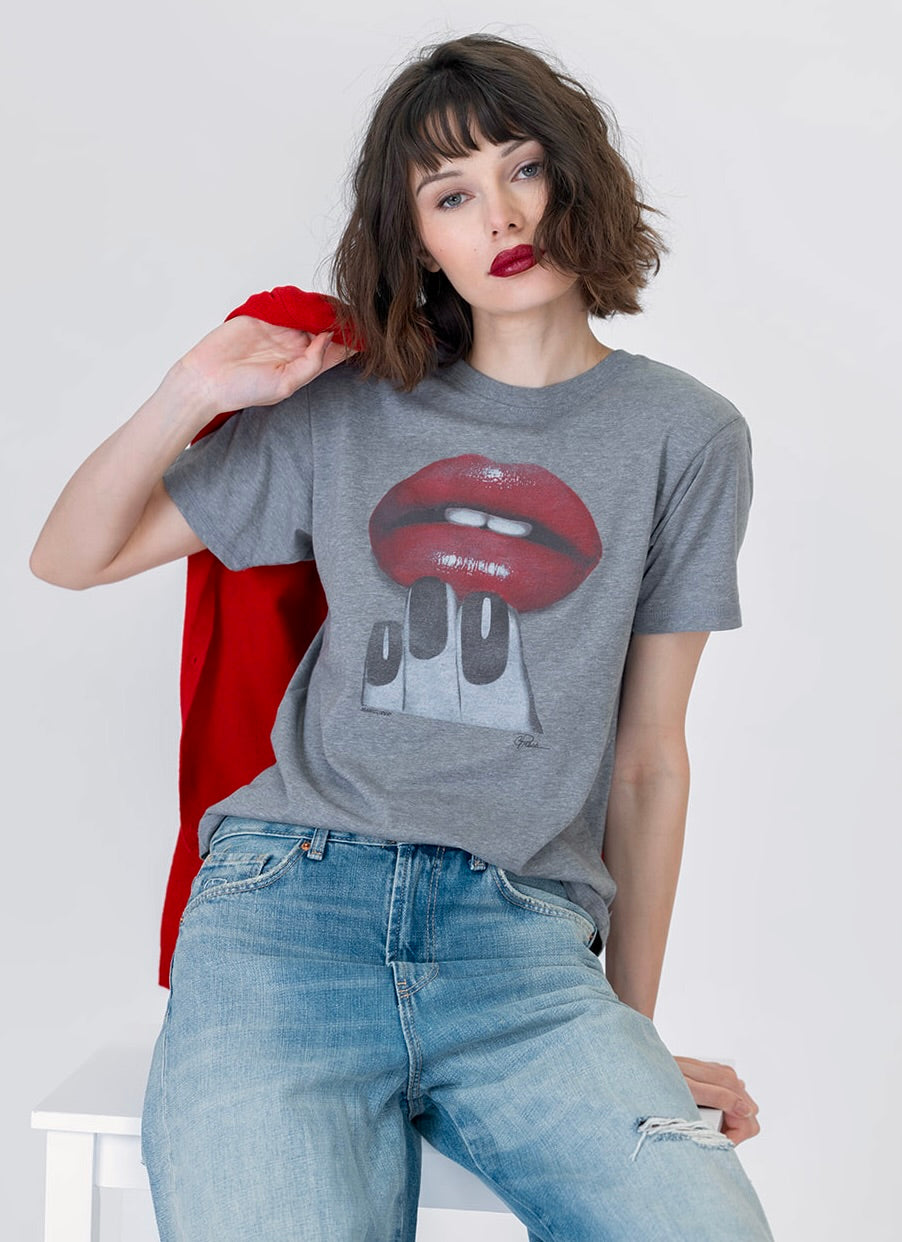 MANICURED MUSHIE TEE
