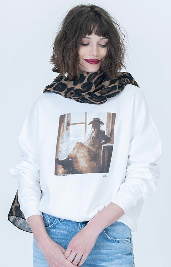 TRY AND MAKE ME COZY SWEATSHIRT