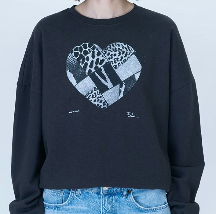 WILD OF HEART COZY SWEATSHIRT